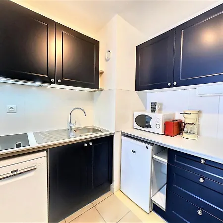 Studio Le Corbier, 1 Piece, 4 Personnes - Fr-1-267-84 Apartment *